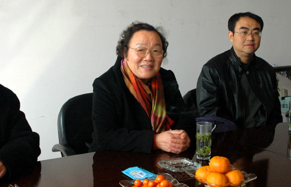 江苏省质量治理协会常务副会长浦振英一行来mg冰球突破集团调研