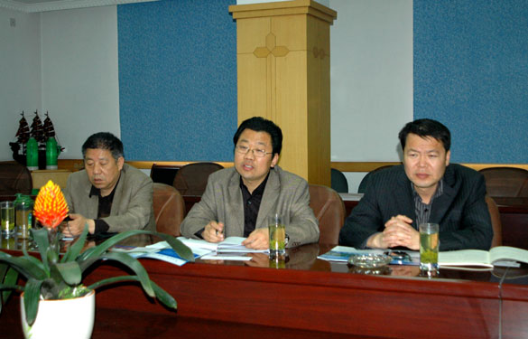 芜湖市科技局向导来mg冰球突破集团调研