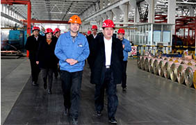 山东省东平县党政代表团来mg冰球突破电缆旅行考察