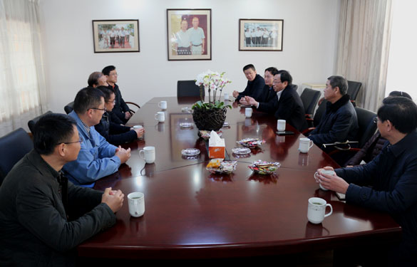 常州市地税局局长钱俊文一行来mg冰球突破电缆走访