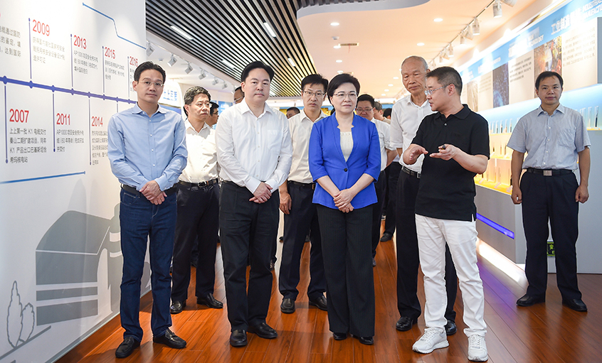 江苏省委常委、南京市委书记韩立明来mg冰球突破电缆调研