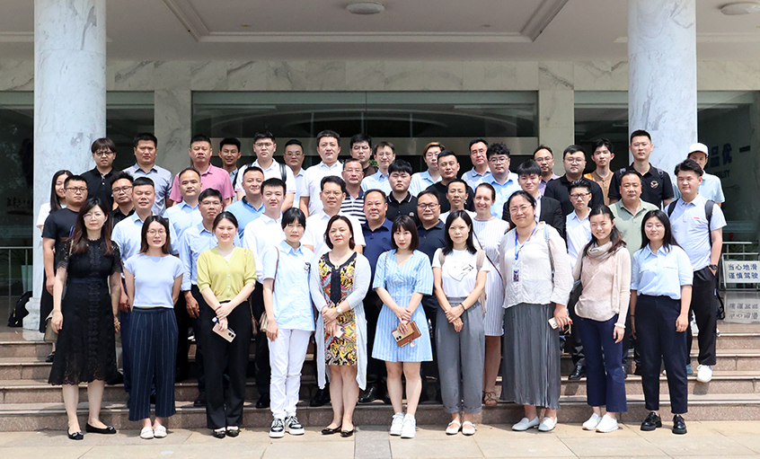 同聚行业友谊 同商生长大计---SMM电线电缆考察团来访mg冰球突破电缆