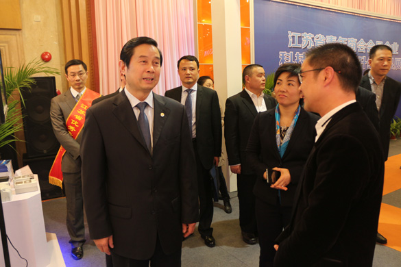 mg冰球突破·豪华版(试玩)官方网站