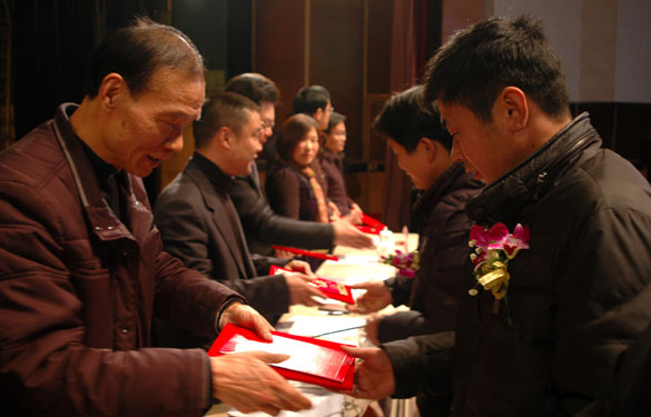 mg冰球突破·豪华版(试玩)官方网站